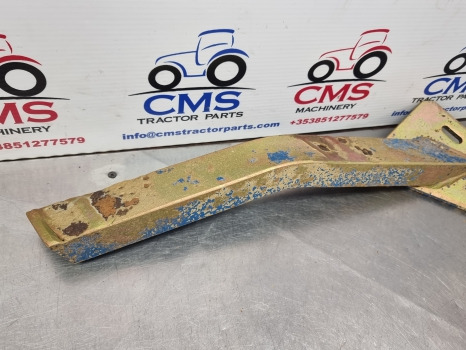 Ford 7610, 7710, 7810, 8830, 8730 Foot Step Lhs Bracket Only E4nn9420041ab - Trittbrett: das Bild 4 Ford 7610, 7710, 7810, 8830, 8730 Foot Step Lhs Bracket Only E4nn9420041ab - Trittbrett: das Bild 4