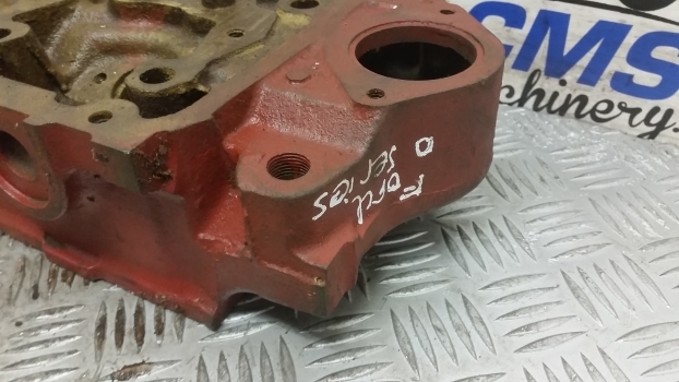 Ford Engine Cylinder Head 743f6090aaa - Zylinderkopf für Traktor: das Bild 5 Ford Engine Cylinder Head 743f6090aaa - Zylinderkopf für Traktor: das Bild 5