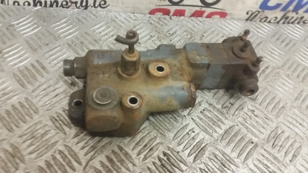 Ford New Holland 7840 40 And Ts Series Trailer Brake Valve 81874969, 1535108113 - Bremsventil für Traktor: das Bild 3 Ford New Holland 7840 40 And Ts Series Trailer Brake Valve 81874969, 1535108113 - Bremsventil für Traktor: das Bild 3