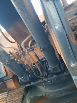 Hyundai Robex R140lc-9a Boom Lift Cylinder Ram Lhs 31q4-50111 - Hydraulikzylinder für Bagger: das Bild 2 Hyundai Robex R140lc-9a Boom Lift Cylinder Ram Lhs 31q4-50111 - Hydraulikzylinder für Bagger: das Bild 2