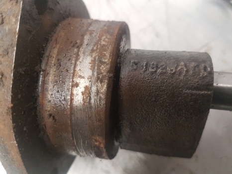 International Case 885 Parking Hand Brake Control Pivot Shaft 94329c93, 94328c3 - Bremsteile für Traktor: das Bild 4 International Case 885 Parking Hand Brake Control Pivot Shaft 94329c93, 94328c3 - Bremsteile für Traktor: das Bild 4