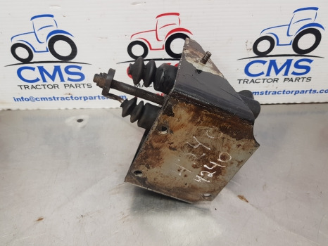 International Case 885 Xl, 85, Case 4200, Brake Master Cylinder 1287843c91 - Bremszylinder für Landmaschine: das Bild 4 International Case 885 Xl, 85, Case 4200, Brake Master Cylinder 1287843c91 - Bremszylinder für Landmaschine: das Bild 4