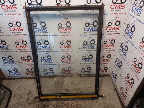 Jcb 3cx Sitemaster Rear Window Frame With Glass 121/07000, 92606001, 657/00018 - Fenster und Teile für Baggerlader: das Bild 1 Jcb 3cx Sitemaster Rear Window Frame With Glass 121/07000, 92606001, 657/00018 - Fenster und Teile für Baggerlader: das Bild 1