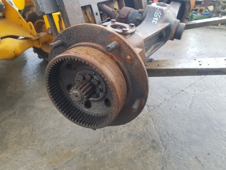 Jcb 531-70, 536-60 Rear Axle Assembly Nut 448/17302p, 448/16501p, 458/m6947 - Hinterachse für Teleskoplader: das Bild 4 Jcb 531-70, 536-60 Rear Axle Assembly Nut 448/17302p, 448/16501p, 458/m6947 - Hinterachse für Teleskoplader: das Bild 4