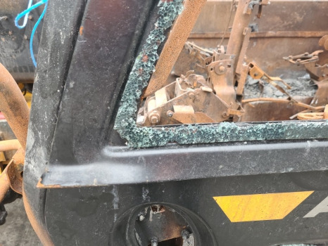 Jcb 542-70 Ag Cab Door Frame Upper 402/s2934 - Tür und Teile: das Bild 2 Jcb 542-70 Ag Cab Door Frame Upper 402/s2934 - Tür und Teile: das Bild 2