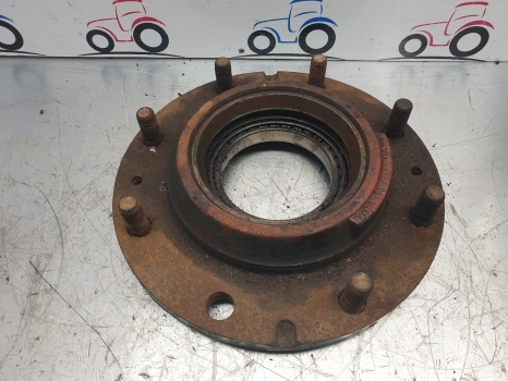 John Deere 3040 Zf Apl345/350 Front Axle Hub Bolt Plate 4472353140, L40207 - Radnabe/-lagerung für Traktor: das Bild 1 John Deere 3040 Zf Apl345/350 Front Axle Hub Bolt Plate 4472353140, L40207 - Radnabe/-lagerung für Traktor: das Bild 1