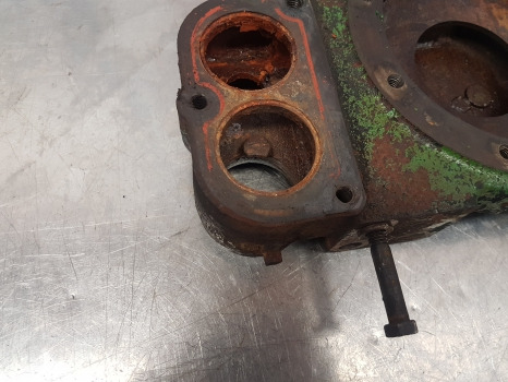 John Deere 6200, 6400, 6300, 7700, 7800 Water Pump Housing R102849 - Kühlmittelpumpe für Landmaschine: das Bild 3 John Deere 6200, 6400, 6300, 7700, 7800 Water Pump Housing R102849 - Kühlmittelpumpe für Landmaschine: das Bild 3
