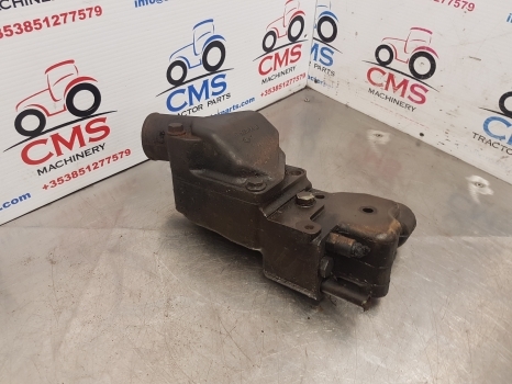 John Deere 7530, 7730, 6630, 6530 Thermostat Housing R522776, R524432 - Thermostat für Traktor: das Bild 4 John Deere 7530, 7730, 6630, 6530 Thermostat Housing R522776, R524432 - Thermostat für Traktor: das Bild 4