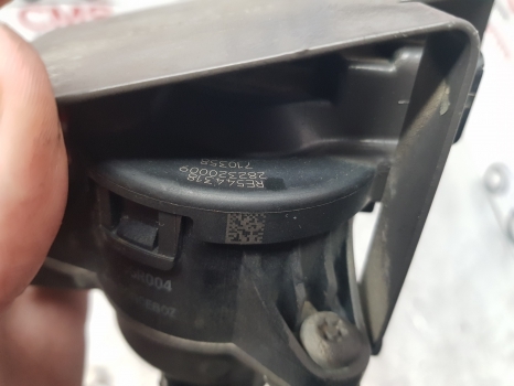Auspuff/ Abgasanlage John Deere Claas Arion 530 Egr Valve Re544318, 282320009, 0011453560: das Bild 9
