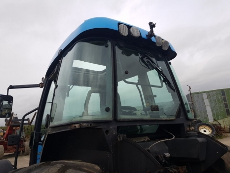 Landini Mythos Series Mythos 100, Mythos 105, Mythos 115 Cab Complete - Fahrerhaus für Traktor: das Bild 3 Landini Mythos Series Mythos 100, Mythos 105, Mythos 115 Cab Complete - Fahrerhaus für Traktor: das Bild 3