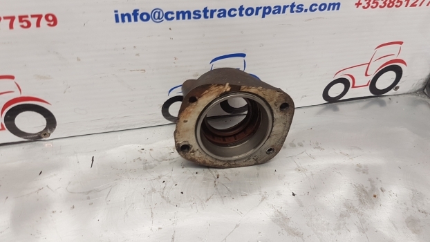 Massey Ferguson 4255, 4245 Transmission Range Box Housing 3801421m2, 3801421m1 - Transmission für Traktor: das Bild 2 Massey Ferguson 4255, 4245 Transmission Range Box Housing 3801421m2, 3801421m1 - Transmission für Traktor: das Bild 2