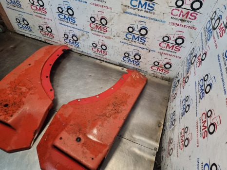 Massey Ferguson 4355, 4200, 4300 Series, Cab Mudguard Fender Pair 3815483p91 - Kotflügel: das Bild 5 Massey Ferguson 4355, 4200, 4300 Series, Cab Mudguard Fender Pair 3815483p91 - Kotflügel: das Bild 5