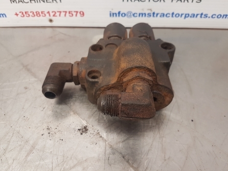 Massey Ferguson 5455 Hydraulic Pressure Valve Body 3794879m3 - Hydraulik ventil für Traktor: das Bild 4 Massey Ferguson 5455 Hydraulic Pressure Valve Body 3794879m3 - Hydraulik ventil für Traktor: das Bild 4