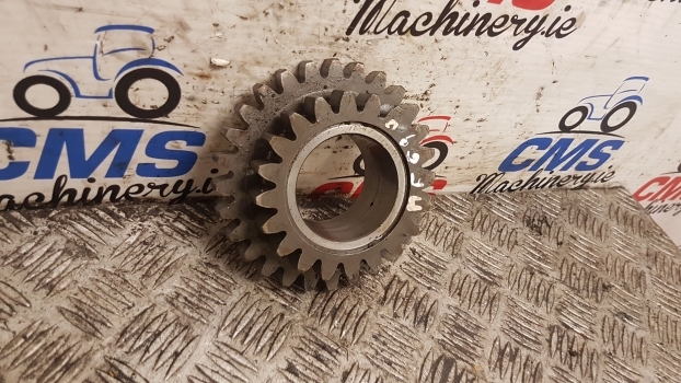 Massey Ferguson 690, 699, 698 Transmission Double Gear Z 28/29 532900m1 - Transmission für Traktor: das Bild 1 Massey Ferguson 690, 699, 698 Transmission Double Gear Z 28/29 532900m1 - Transmission für Traktor: das Bild 1