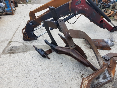 Mccormick Mc 130 Power4 Tier 3, 120, 110, Front Loader Complete - Frontlader für Traktor: das Bild 3 Mccormick Mc 130 Power4 Tier 3, 120, 110, Front Loader Complete - Frontlader für Traktor: das Bild 3
