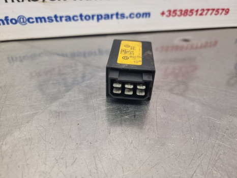 Mccormick X7.650, Ford, John Deere, Relay 6516347m92, 5125586, D8nn13n360ab - Steuergerät: das Bild 3 Mccormick X7.650, Ford, John Deere, Relay 6516347m92, 5125586, D8nn13n360ab - Steuergerät: das Bild 3