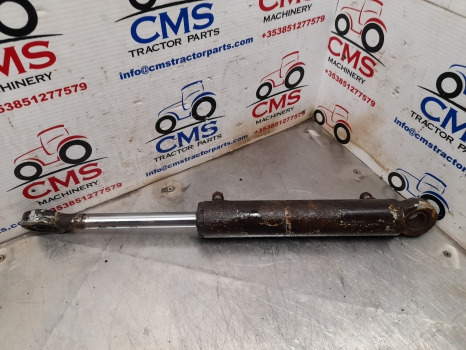 New Holland 60, Tm Fiat M Case Mxm 8360 Steering Cylinder Ram Defect 5164022 - Lenkung: das Bild 1 New Holland 60, Tm Fiat M Case Mxm 8360 Steering Cylinder Ram Defect 5164022 - Lenkung: das Bild 1