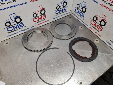 New Holland Case T6, T7, T6000, Cl4 Front Axle Brake Plate Disc Kit 87608346 - Bremsscheibe: das Bild 2 New Holland Case T6, T7, T6000, Cl4 Front Axle Brake Plate Disc Kit 87608346 - Bremsscheibe: das Bild 2