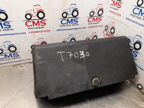 New Holland Case T6000, Tsa, Maxxum, Puma T7030 Battery Cover 87316828, 82032836 - Elektrische Ausrüstung für Landmaschine: das Bild 1 New Holland Case T6000, Tsa, Maxxum, Puma T7030 Battery Cover 87316828, 82032836 - Elektrische Ausrüstung für Landmaschine: das Bild 1