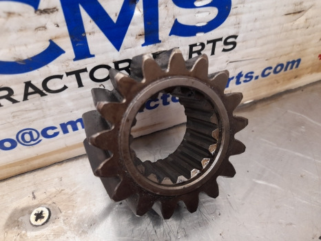 New Holland Case T7, Puma Series T7.190, T7.200, T7.225 Pto Gear Z17 5193952 - Transmission: das Bild 2 New Holland Case T7, Puma Series T7.190, T7.200, T7.225 Pto Gear Z17 5193952 - Transmission: das Bild 2