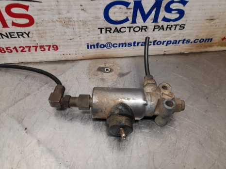New Holland Case T7, Tm, 60, Puma, Mxu Ser Valve 4721737010, 82006252, 84359255 - Bremsteile: das Bild 2 New Holland Case T7, Tm, 60, Puma, Mxu Ser Valve 4721737010, 82006252, 84359255 - Bremsteile: das Bild 2