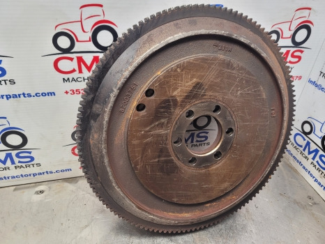 New Holland Case Tm, Mxm Ser Tm155 Flywheel Assy 82003751, 82001276, 82003745 - Schwungscheibe: das Bild 5 New Holland Case Tm, Mxm Ser Tm155 Flywheel Assy 82003751, 82001276, 82003745 - Schwungscheibe: das Bild 5