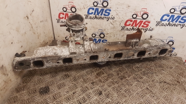 New Holland Case Tm, Mxm, Tm130, Tm120 Engine Intake Manifold 87803273, 87802766 - Ansaugkrümmer für Traktor: das Bild 2 New Holland Case Tm, Mxm, Tm130, Tm120 Engine Intake Manifold 87803273, 87802766 - Ansaugkrümmer für Traktor: das Bild 2