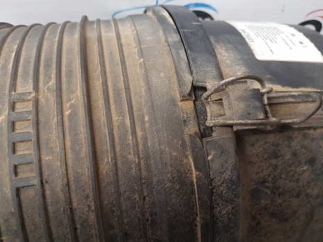 New Holland T5.95, T4.105, T4.115, Farmal 105a Air Cleaner Assy 84267277 - Luftfilter für Traktor: das Bild 4 New Holland T5.95, T4.105, T4.115, Farmal 105a Air Cleaner Assy 84267277 - Luftfilter für Traktor: das Bild 4