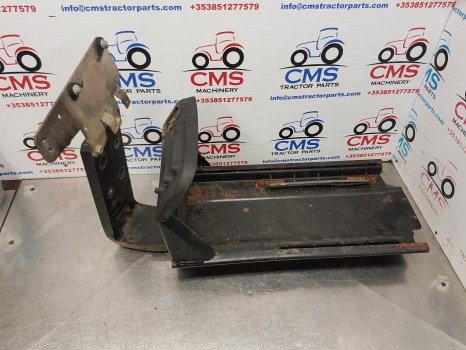 New Holland T5.95, T5, Case Battery Tray, Support 84535790, 84535783, 84536561 - Batterie für Landmaschine: das Bild 2 New Holland T5.95, T5, Case Battery Tray, Support 84535790, 84535783, 84536561 - Batterie für Landmaschine: das Bild 2