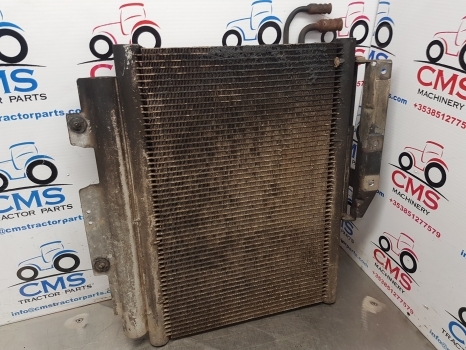 New Holland T6.180 Air Conditioning Condenser Radiator 84485540, 47981847 - Klimakondensator für Traktor: das Bild 3 New Holland T6.180 Air Conditioning Condenser Radiator 84485540, 47981847 - Klimakondensator für Traktor: das Bild 3
