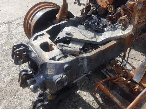 New Holland T7, T6000 Series T7.225 Front Axle Support, Bolster 84380306 - Vorderachse für Traktor: das Bild 2 New Holland T7, T6000 Series T7.225 Front Axle Support, Bolster 84380306 - Vorderachse für Traktor: das Bild 2