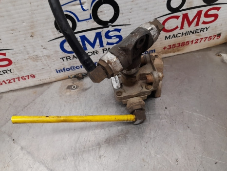 New Holland T7030 Air Trailer Brake Valve, Check Valve 82033387, 9735000000, - Bremsventil für Landmaschine: das Bild 4 New Holland T7030 Air Trailer Brake Valve, Check Valve 82033387, 9735000000, - Bremsventil für Landmaschine: das Bild 4