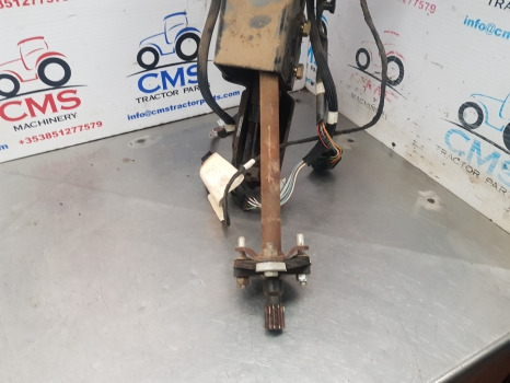 New Holland T7040, T7000, T6000 Steering Column 87568239, 87330391 - Lenkung: das Bild 4 New Holland T7040, T7000, T6000 Steering Column 87568239, 87330391 - Lenkung: das Bild 4