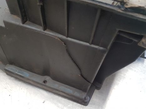 Klimaanlage Ersatzteil für Traktor New Holland Tm150m,ford Series Air Conditioner Without Blower 82009237 87701044: das Bild 8