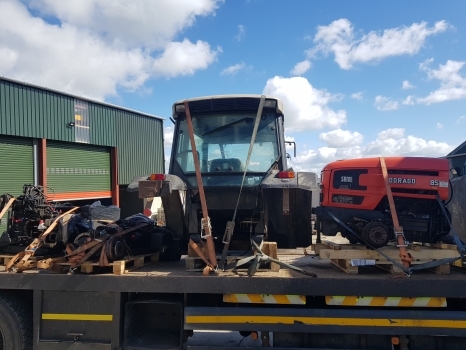 Same Dorado 85 Engine, Front, Rear Axle, Cab, Transmission, Hydraulic Parts - Motor für Traktor: das Bild 1 Same Dorado 85 Engine, Front, Rear Axle, Cab, Transmission, Hydraulic Parts - Motor für Traktor: das Bild 1