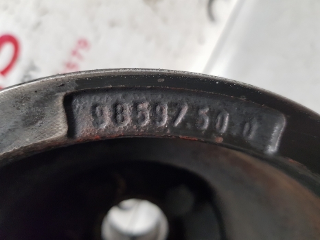 Same Explorer 70, 80, 90 Engine Pulley Assy 0.065.1244.0/20; 98597.50.0 - Motor und Teile für Traktor: das Bild 5 Same Explorer 70, 80, 90 Engine Pulley Assy 0.065.1244.0/20; 98597.50.0 - Motor und Teile für Traktor: das Bild 5