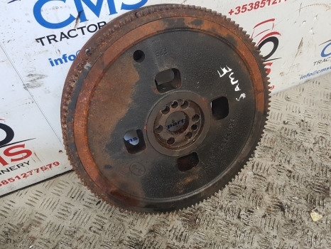 Same Panther 90 Leopard 85 Tiger 100 Engine Flywheel 0.048.1241.3/10 - Schwungscheibe für Traktor: das Bild 1 Same Panther 90 Leopard 85 Tiger 100 Engine Flywheel 0.048.1241.3/10 - Schwungscheibe für Traktor: das Bild 1