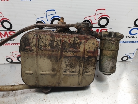 Zetor 8011 Power Steering Oil Tank And Filter 531980278010, 80.272.901 - Lenkung für Traktor: das Bild 2 Zetor 8011 Power Steering Oil Tank And Filter 531980278010, 80.272.901 - Lenkung für Traktor: das Bild 2