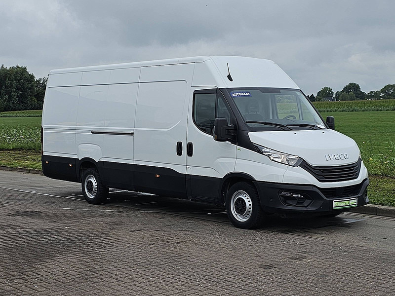 Iveco Daily 35S14 L4H2 Maxi Automaat - Kastenwagen: das Bild 4 Iveco Daily 35S14 L4H2 Maxi Automaat - Kastenwagen: das Bild 4