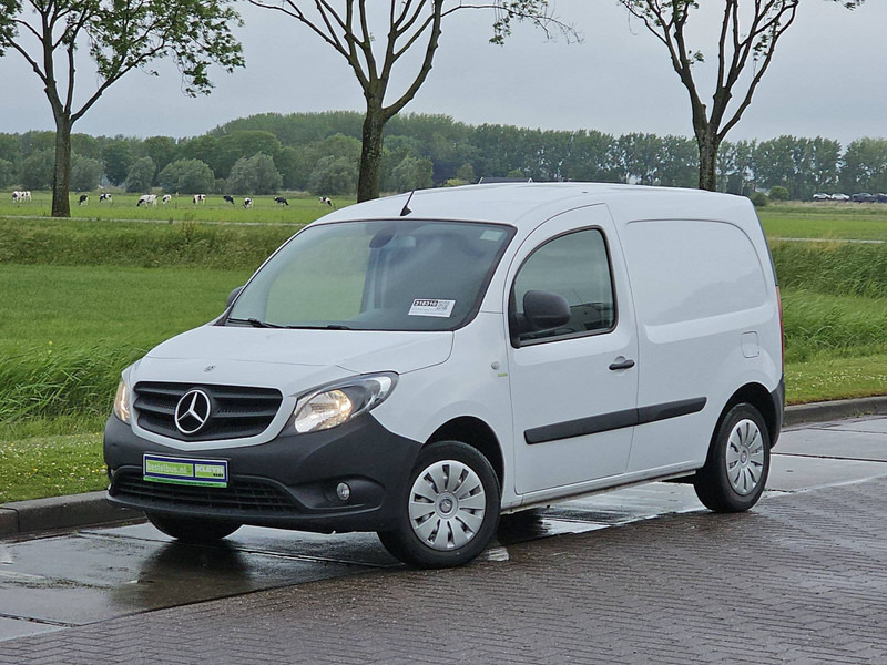 Mercedes-Benz Citan 109 CDI LONG PRO - Koffer Transporter: das Bild 2 Mercedes-Benz Citan 109 CDI LONG PRO - Koffer Transporter: das Bild 2