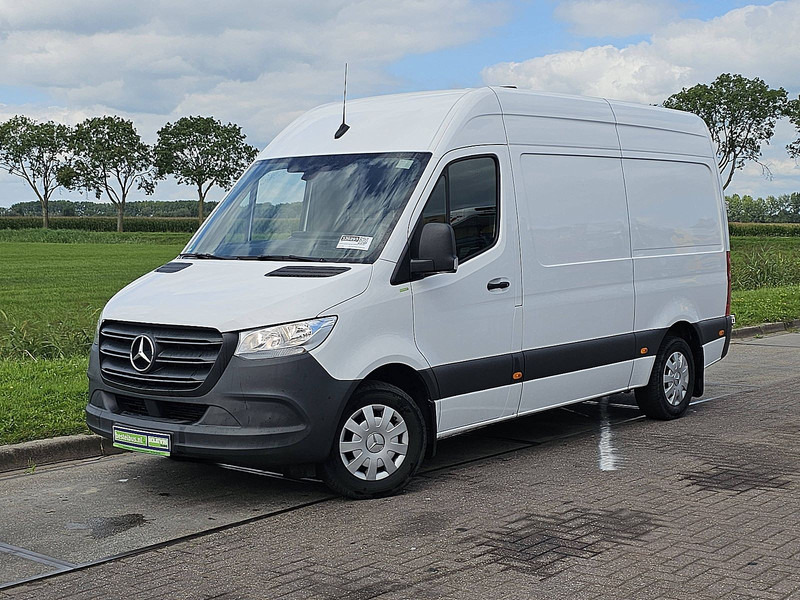Mercedes-Benz Sprinter 314 L2H2 RWD Trekhaak - Kleintransporter: das Bild 2 Mercedes-Benz Sprinter 314 L2H2 RWD Trekhaak - Kleintransporter: das Bild 2