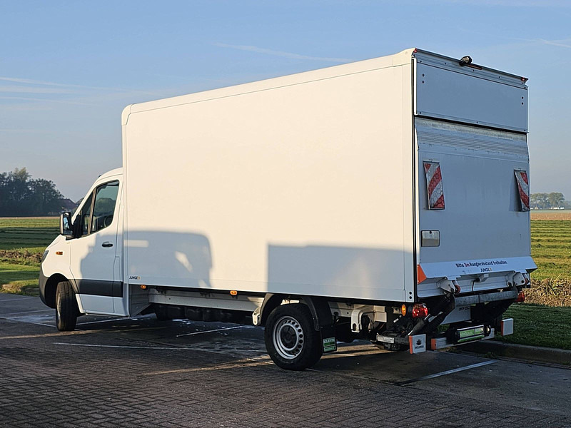 Mercedes-Benz Sprinter 317 Bakwagen Laadklep! - Koffer Transporter: das Bild 5 Mercedes-Benz Sprinter 317 Bakwagen Laadklep! - Koffer Transporter: das Bild 5