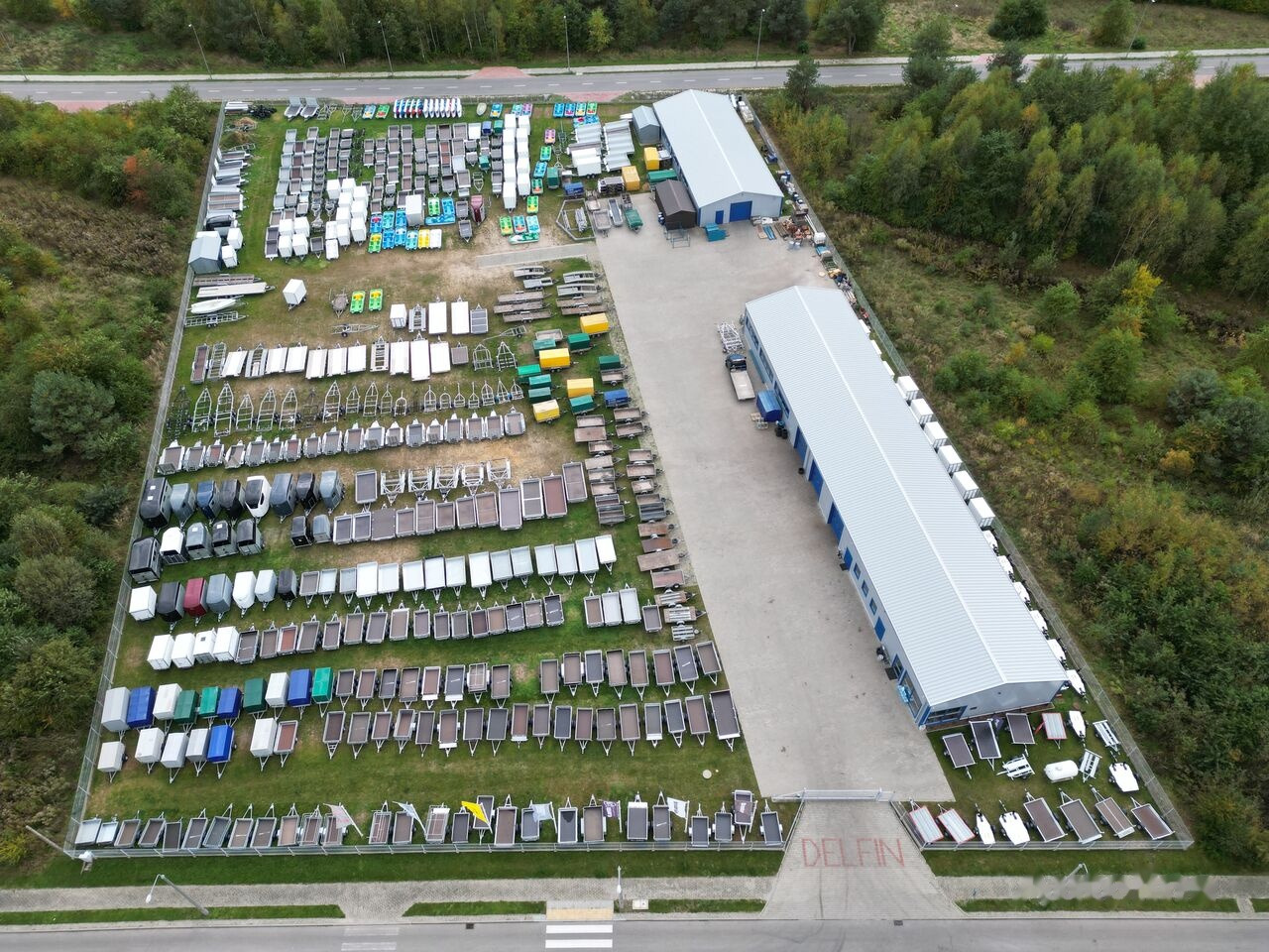 Lorries PL35-8521 laweta na dwa auta 3500kg wypełnienie ALU 3 osie - Autotransporter Anhänger: das Bild 4 Lorries PL35-8521 laweta na dwa auta 3500kg wypełnienie ALU 3 osie - Autotransporter Anhänger: das Bild 4