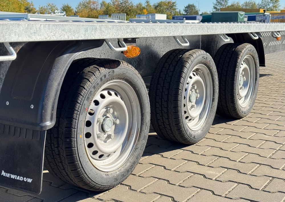 NIEWIADÓW Indiana - 850 x 210 cm / 3500 kg - Autotransporter Anhänger: das Bild 4 NIEWIADÓW Indiana - 850 x 210 cm / 3500 kg - Autotransporter Anhänger: das Bild 4