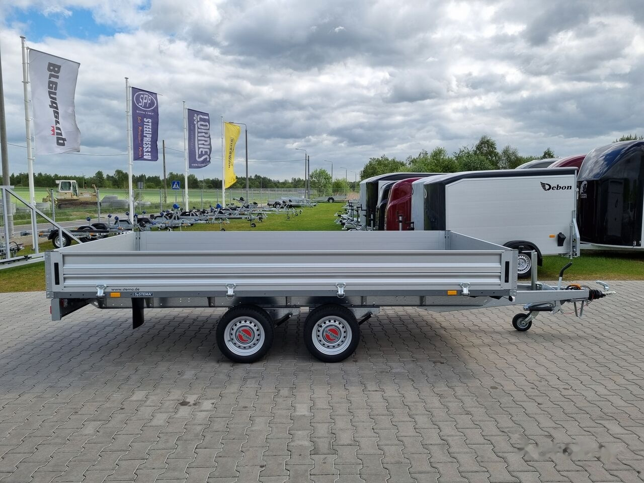 Stema SH O2 27-40-20.2 hamowana box trailer with brake 2.7T GVW - Pritschenanhänger/ Plattformanhänger: das Bild 5 Stema SH O2 27-40-20.2 hamowana box trailer with brake 2.7T GVW - Pritschenanhänger/ Plattformanhänger: das Bild 5