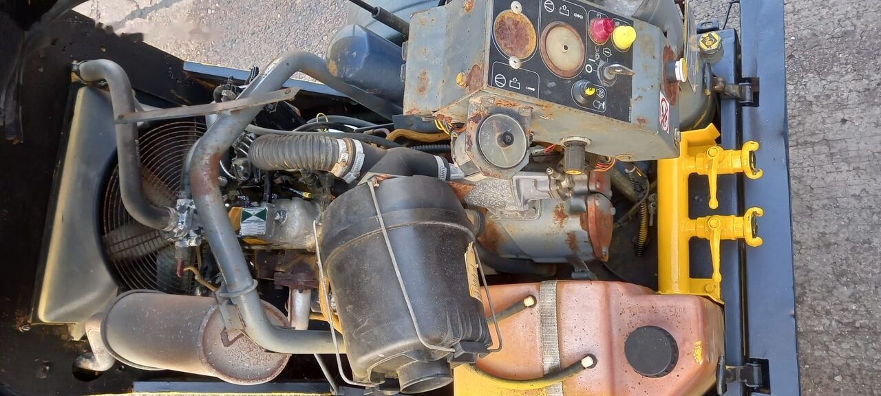 Atlas Copco XAS 36 - Luftkompressor: das Bild 5 Atlas Copco XAS 36 - Luftkompressor: das Bild 5