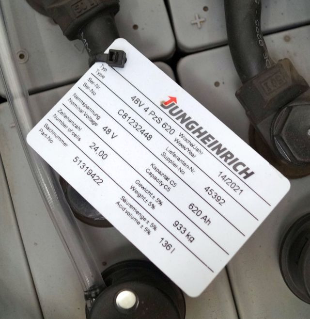 Jungheinrich unknown | Battery 48V620Ah 48 4PZS620 year 4/2021 933 kg dimension Battery 48V620Ah 48 4PZS620 year 4/2021 933 kg dimensions 83,5x52,5x78,5cm sn. C8122448 - Batterie für Flurförderzeug: das Bild 4 Jungheinrich unknown | Battery 48V620Ah 48 4PZS620 year 4/2021 933 kg dimension Battery 48V620Ah 48 4PZS620 year 4/2021 933 kg dimensions 83,5x52,5x78,5cm sn. C8122448 - Batterie für Flurförderzeug: das Bild 4