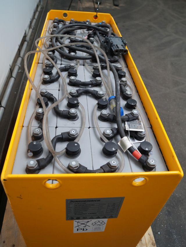 Jungheinrich unknown | Battery 48V775Ah 05-EPZS775SC Year 2024 weight 1135 kg sn - Batterie für Flurförderzeug: das Bild 2 Jungheinrich unknown | Battery 48V775Ah 05-EPZS775SC Year 2024 weight 1135 kg sn - Batterie für Flurförderzeug: das Bild 2