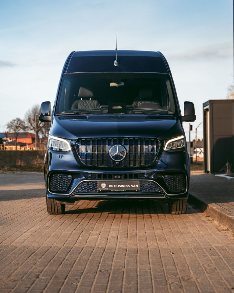 Mercedes-Benz Sprinter 319 VIP Van/ Sleeping Area/ Ski Holders - Personentransporter: das Bild 5 Mercedes-Benz Sprinter 319 VIP Van/ Sleeping Area/ Ski Holders - Personentransporter: das Bild 5