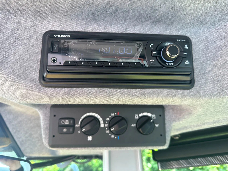 Radlader, Zustand - NEU Volvo L260 H UNUSED: das Bild 19